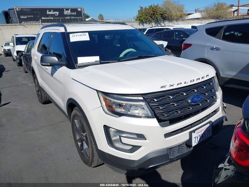 FORD EXPLORER XLT