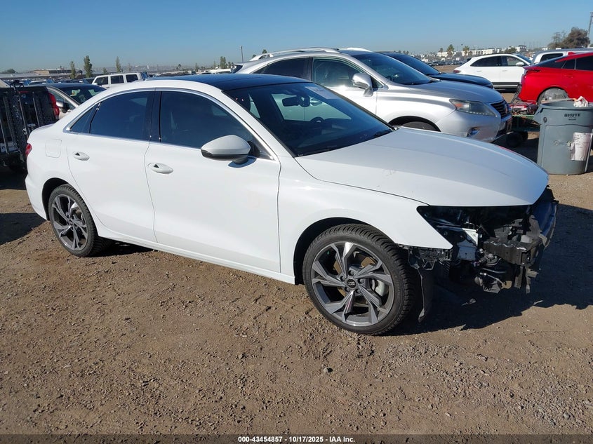 AUDI A3 PREMIUM 40 TFSI FRONT-WHEEL DRIVE S TRONIC