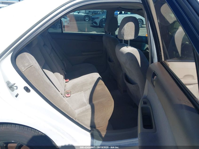 2004 Toyota Camry Le VIN: 4T1BE32K24U372654 Lot: 43454907