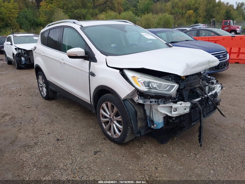 FORD ESCAPE TITANIUM