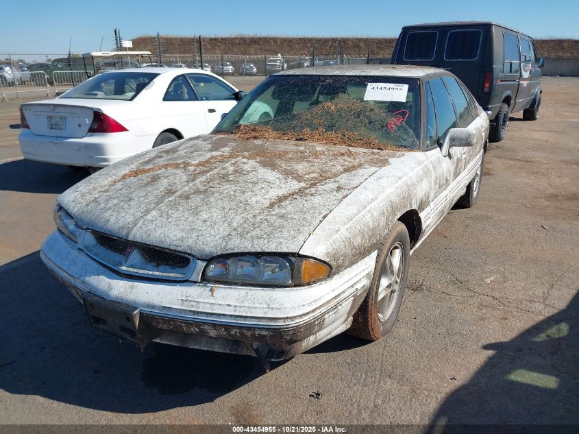 1997 Pontiac Bonneville Se