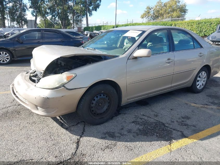 2005 Toyota Camry Le