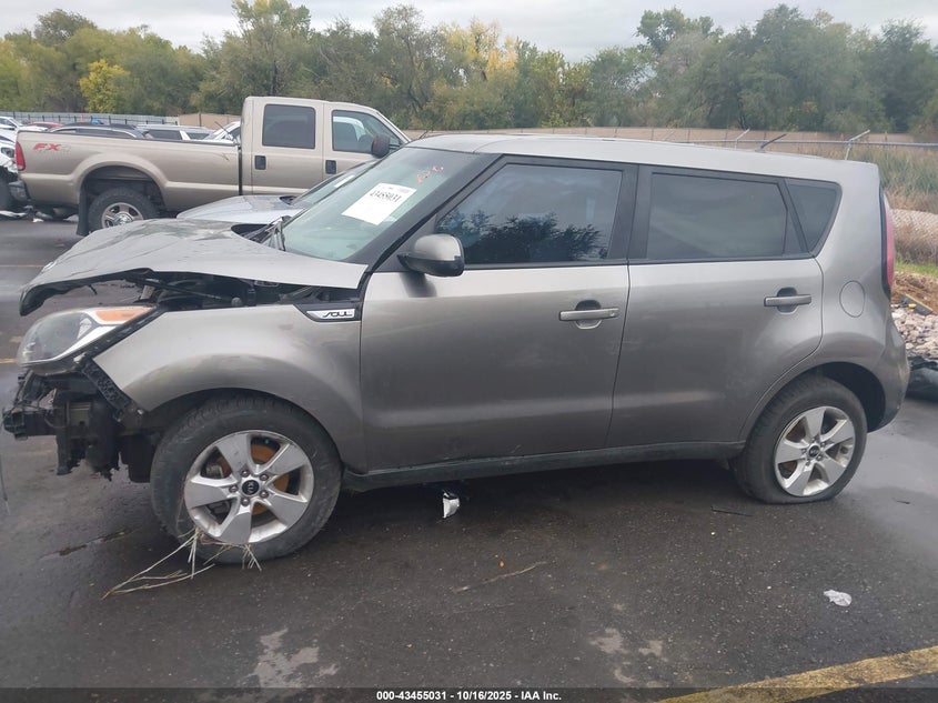 2018 KIA SOUL KNDJN2A26J7610138