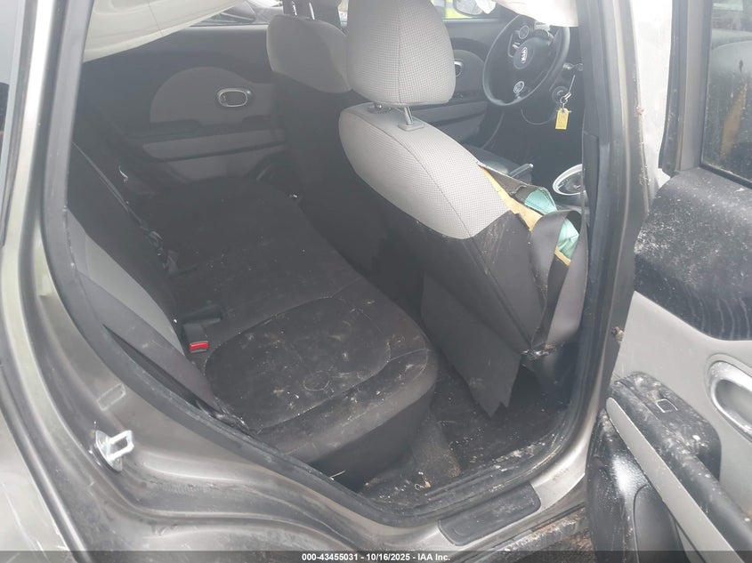 2018 KIA SOUL KNDJN2A26J7610138