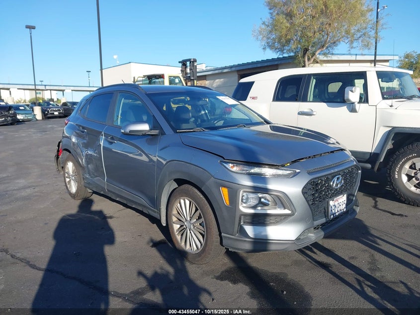 KM8K22AA4JU183589 2018 Hyundai Kona Sel auction photo 1