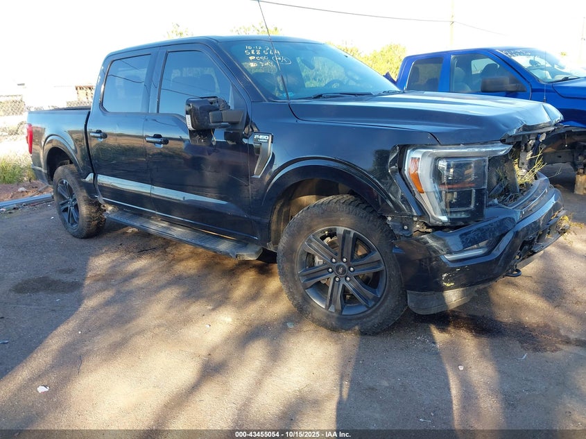 FORD F-150 LARIAT