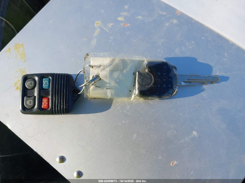 2003 Mercury Grand Marquis Ls VIN: 2MEFM75W13X699437 Lot: 43455073