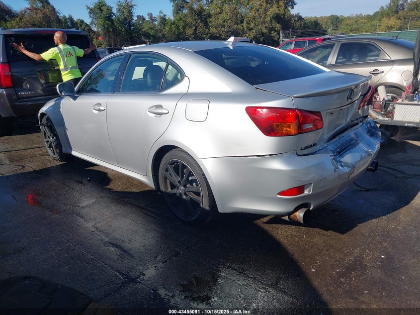 JTHCK262782027240 2008 LEXUS IS photo no. 3