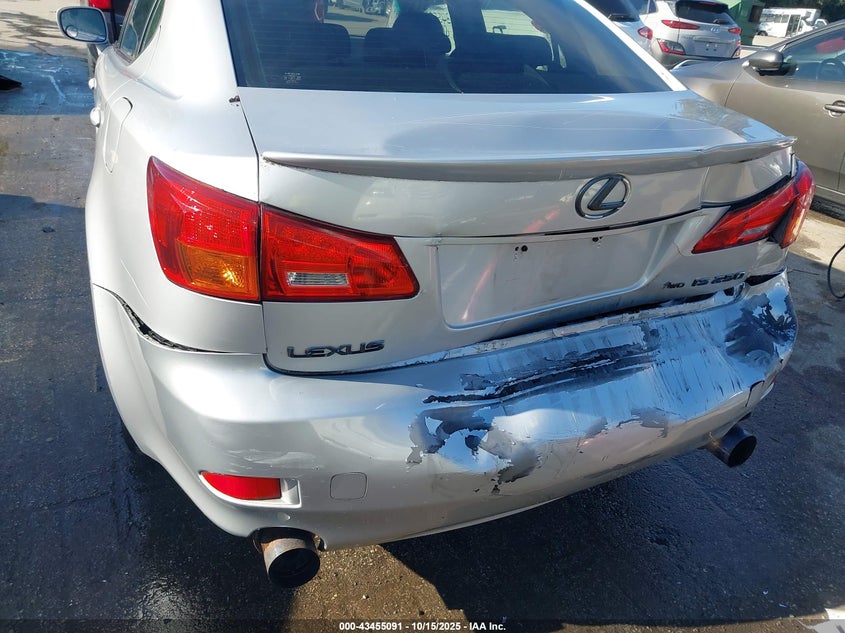 JTHCK262782027240 2008 LEXUS IS photo no. 6