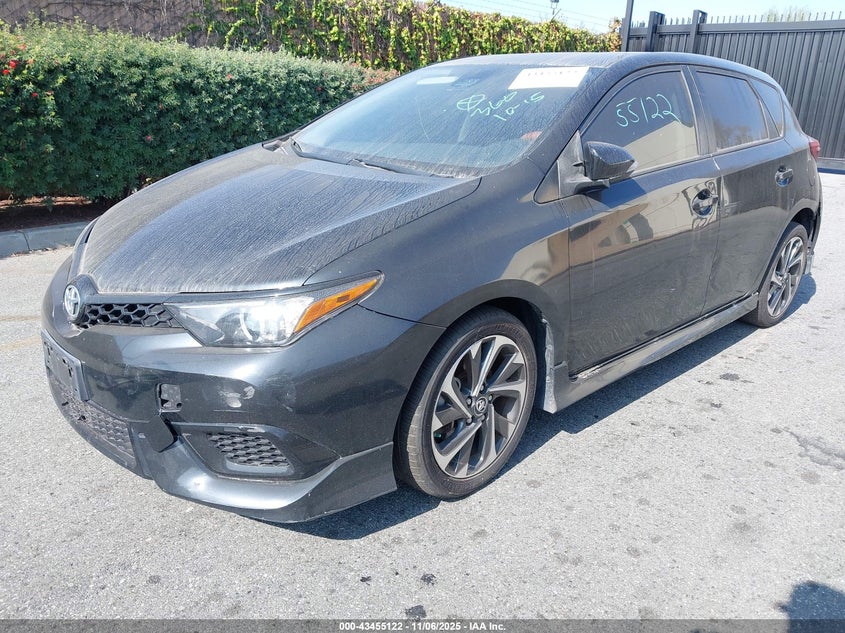 Vin: jtnkarje9hj536371, lot: 43949973, toyota corolla im 20172
