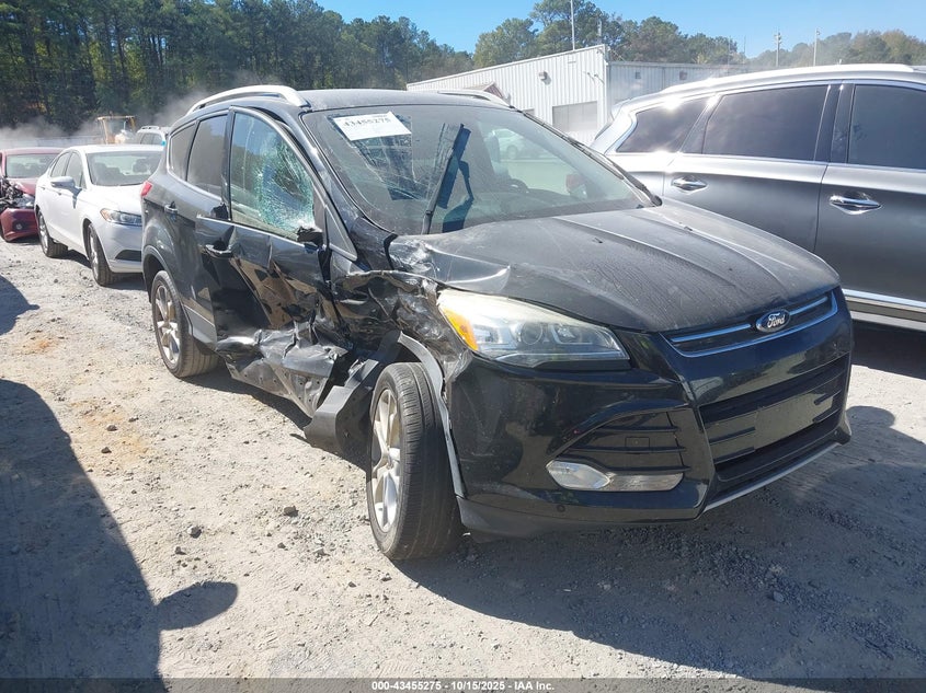 FORD ESCAPE TITANIUM