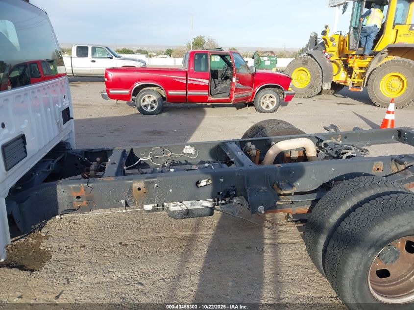 2018 Ford F-350 Chassis Xl VIN: 1FDRF3GT6JEC67151 Lot: 43455303