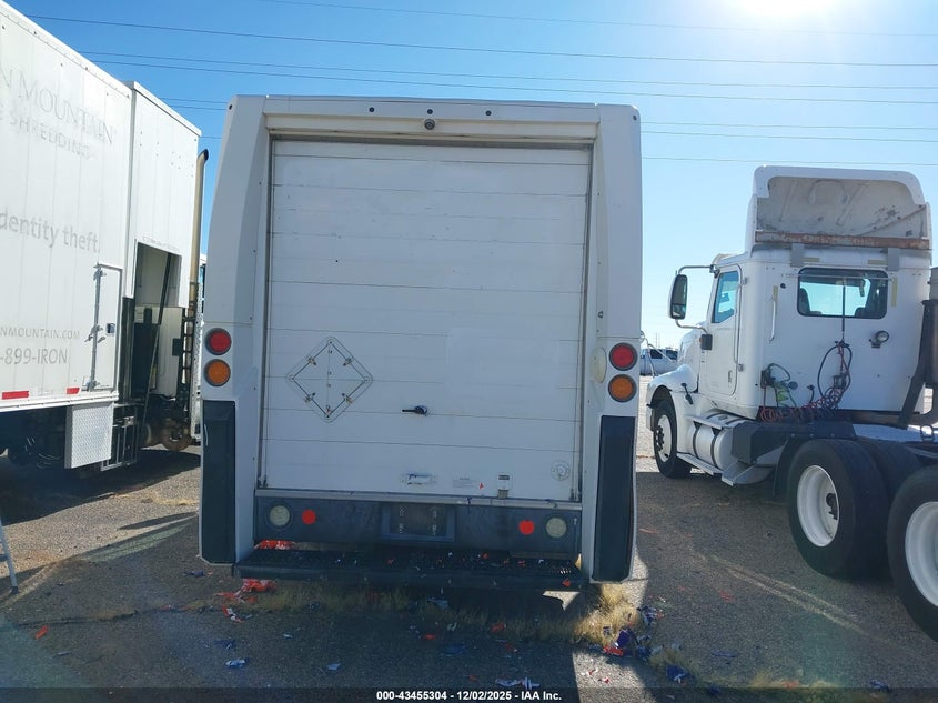 JALB4T173F7W00312 2015 ISUZU  photo no. 15