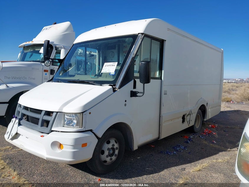 JALB4T173F7W00312 2015 ISUZU  photo no. 2