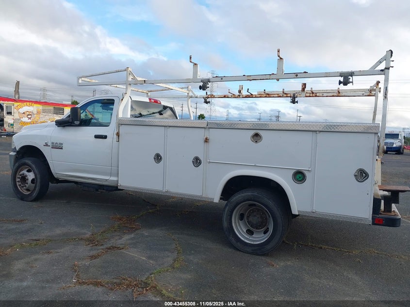 2013 Ram 5500 Chassis Tradesman/Slt VIN: 3C7WRMBLXDG591246 Lot: 43455308