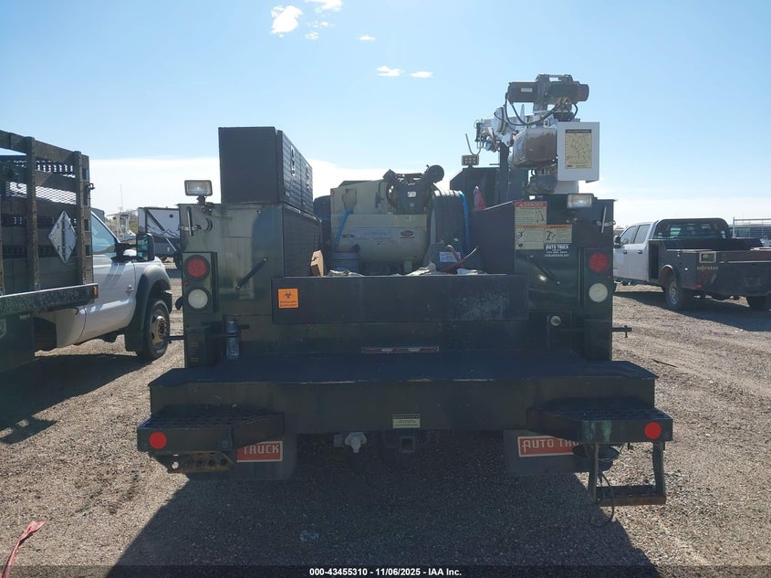 2015 Ford F-550 Chassis Xl VIN: 1FD0X5HT4FED10831 Lot: 43455310