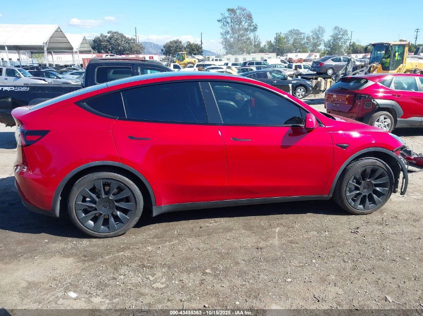 2021 Tesla Model Y Standard Range Rear-Wheel Drive VIN: 5YJYGDED7MF121889 Lot: 43455363