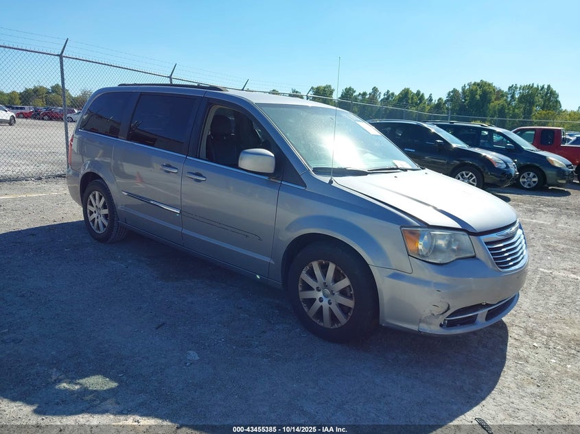 2015 CHRYSLER TOWN & COUNTRY TOURING - 2C4RC1BG8FR551631