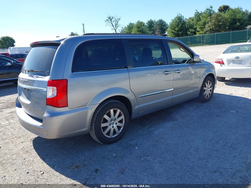 2015 CHRYSLER TOWN & COUNTRY TOURING - 2C4RC1BG8FR551631