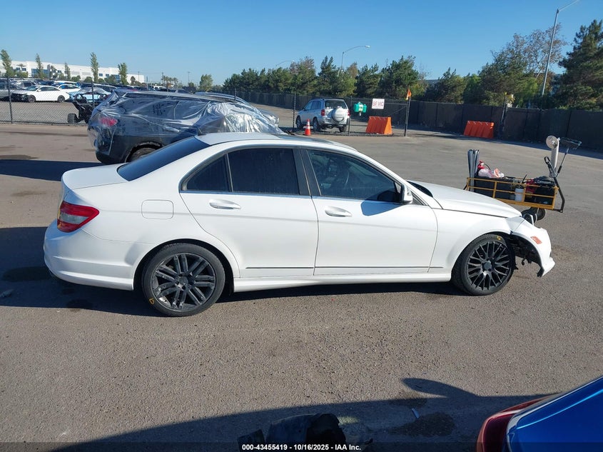 2009 Mercedes-Benz C 300 Luxury/Sport VIN: WDDGF54X59R061182 Lot: 43455419