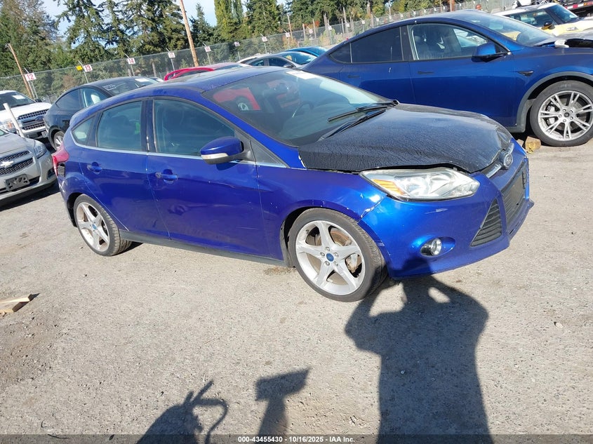FORD FOCUS TITANIUM