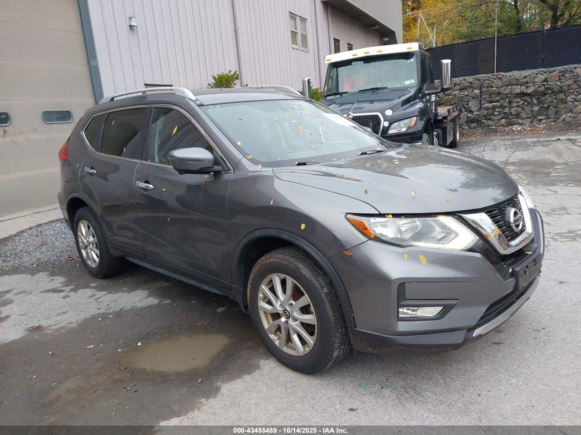 NISSAN ROGUE SV