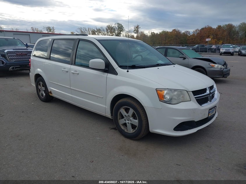 2013 DODGE GRAND CARAVAN SXT - 2C4RDGCG4DR523725