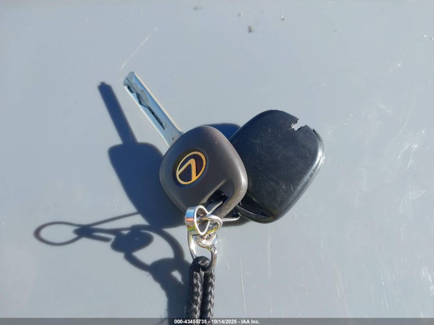 2005 Lexus Es 330 VIN: JTHBA30G455128836 Lot: 43455735