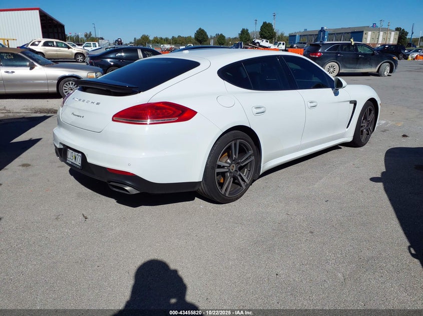 Vin: wp0aa2a78el009639, lot: 43950701, porsche panamera 4 20144