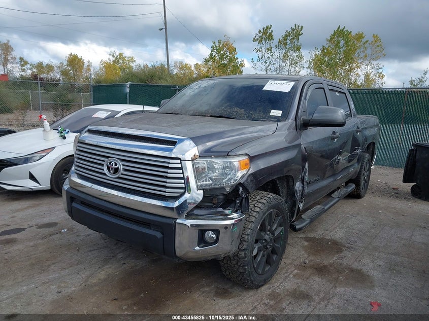 5TFHW5F12EX405127 2014 TOYOTA TUNDRA photo no. 2