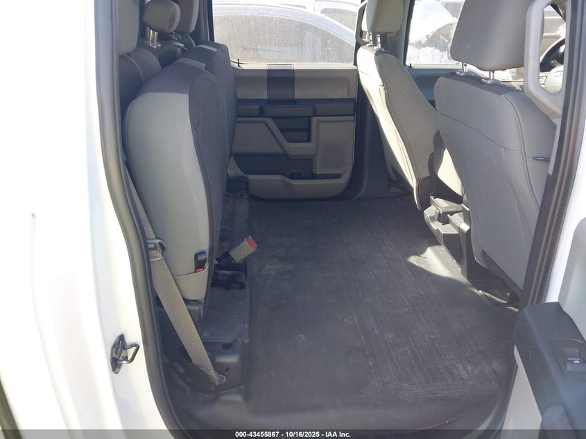 1FTFW1E47KKE69894 2019 FORD F-150 photo no. 8
