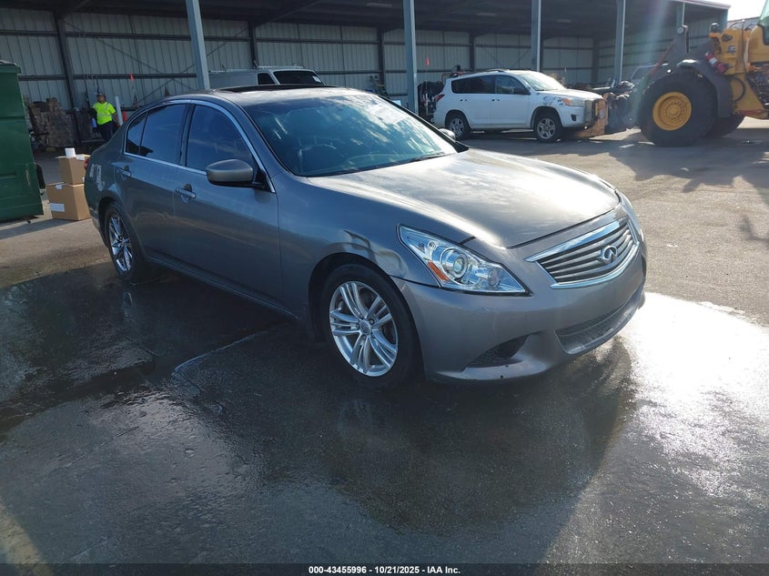 INFINITI G37 JOURNEY