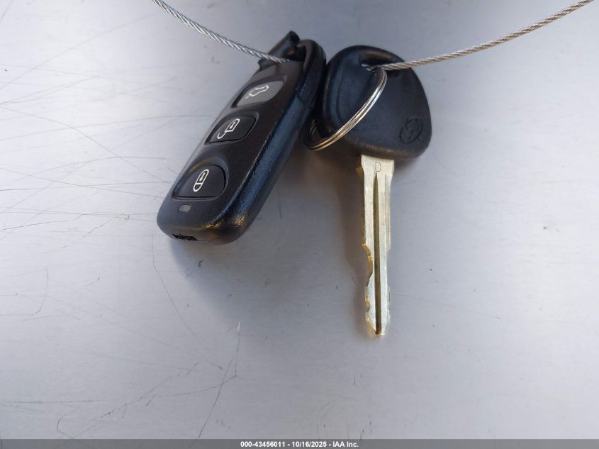 2007 Hyundai Elantra Gls/Limited/Se VIN: KMHDU46D97U203426 Lot: 43456011