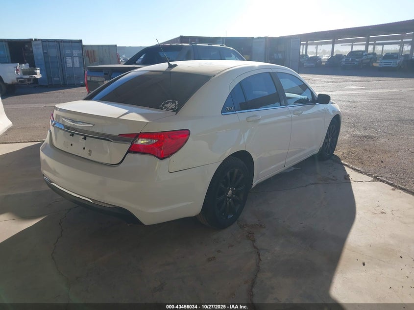 Vin: 1c3bc4fb2bn521604, lot: 43950915, chrysler 200 lx 20114