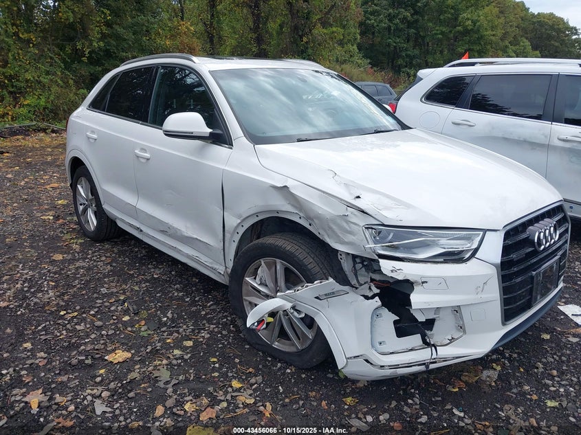 AUDI Q3 2.0T PREMIUM