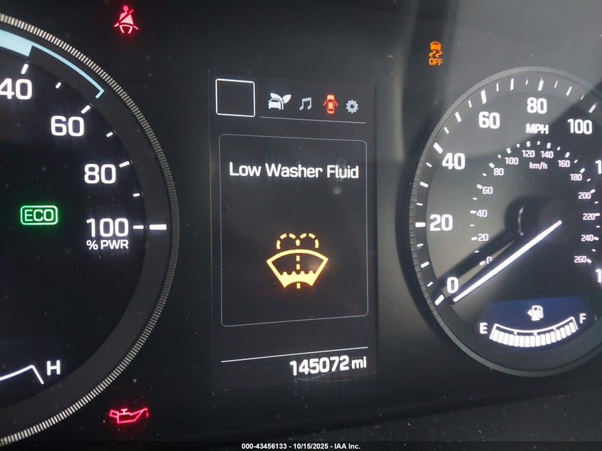 2017 HYUNDAI SONATA HYBRID SE KMHE24L35HA066784