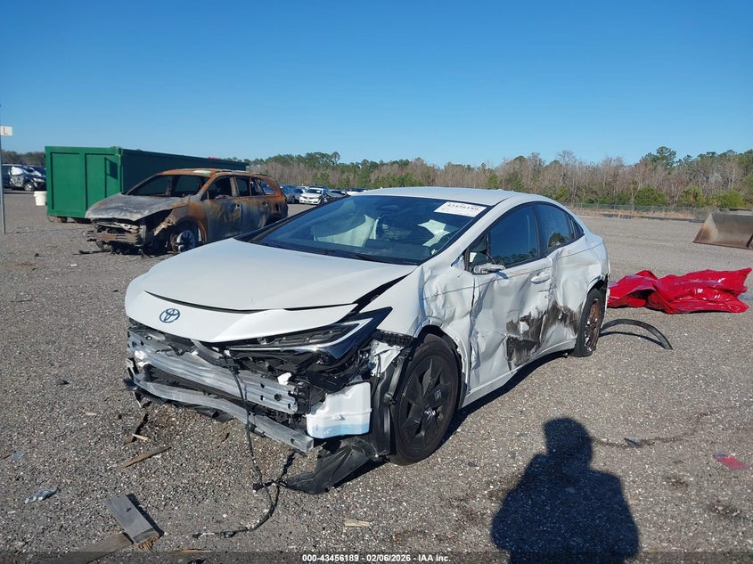 2025 Toyota Prius Le