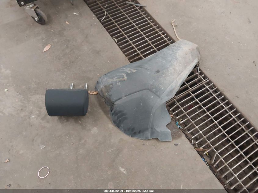 2019 Toyota Rav4 Le VIN: JTMF1RFV2KD034211 Lot: 43456199