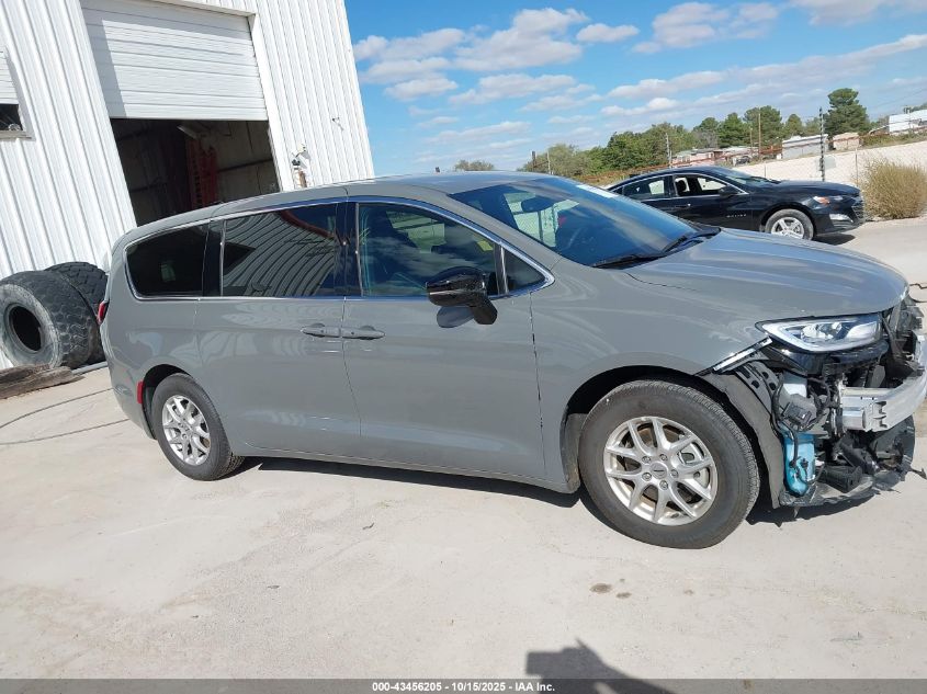 2025 Chrysler Pacifica Select VIN: 2C4RC1BG8SR538923 Lot: 43456205