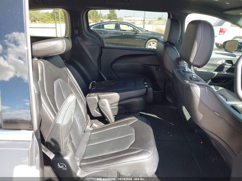 2025 Chrysler Pacifica Select VIN: 2C4RC1BG8SR538923 Lot: 43456205
