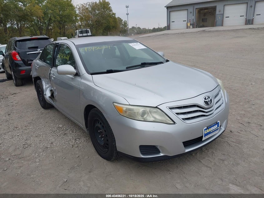 TOYOTA CAMRY SE/LE/XLE