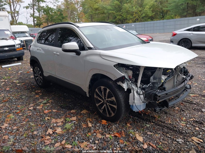 TOYOTA COROLLA CROSS XLE