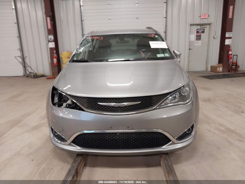 2018 Chrysler Pacifica Touring L VIN: 2C4RC1BG7JR354393 Lot: 43456403