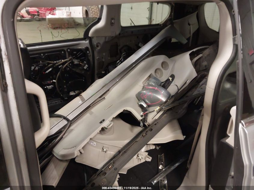 2018 Chrysler Pacifica Touring L VIN: 2C4RC1BG7JR354393 Lot: 43456403