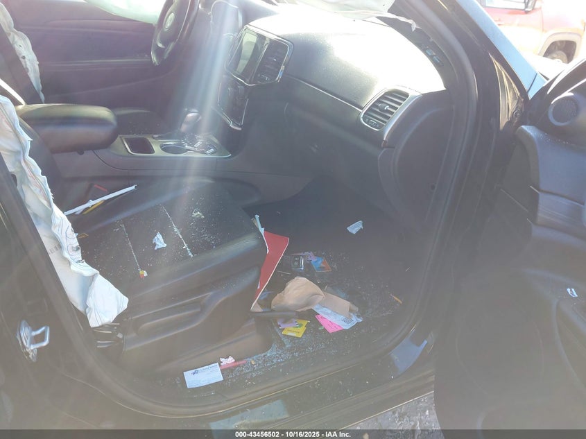 2019 JEEP GRAND CHEROKEE ALTITUDE 4X4 1C4RJFAG7KC855251