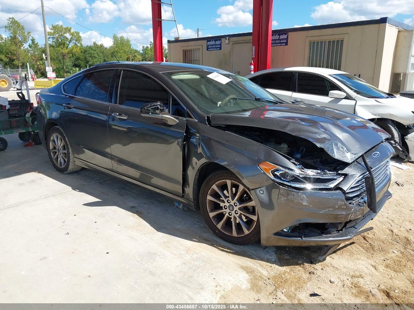 FORD FUSION SE