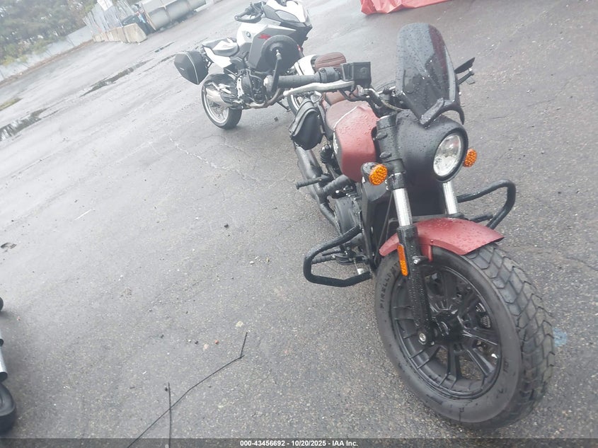 2023 INDIAN MOTORCYCLE CO. SCOUT BOBBER ABS - 56KMTA002P3196699