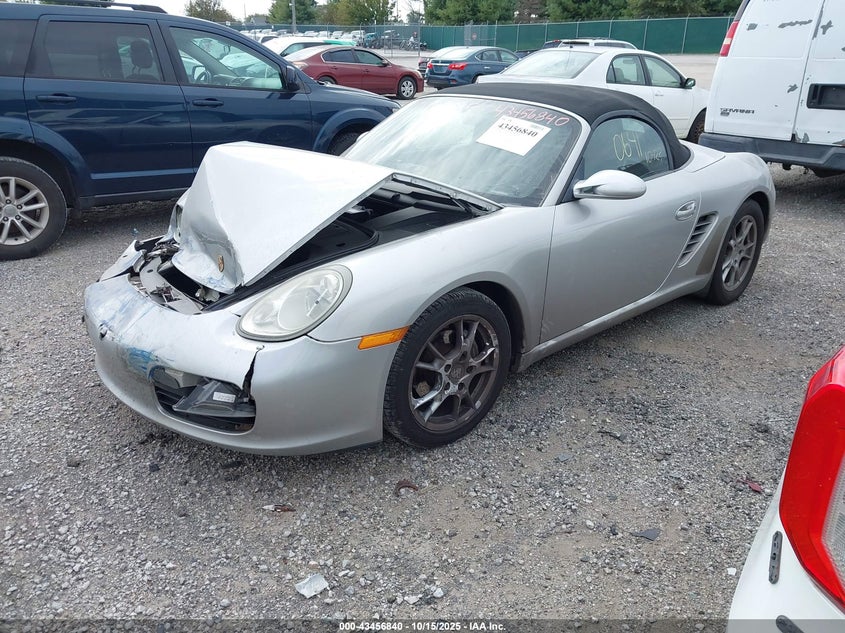 WP0CA29805S710641 2005 PORSCHE BOXSTER photo no. 2