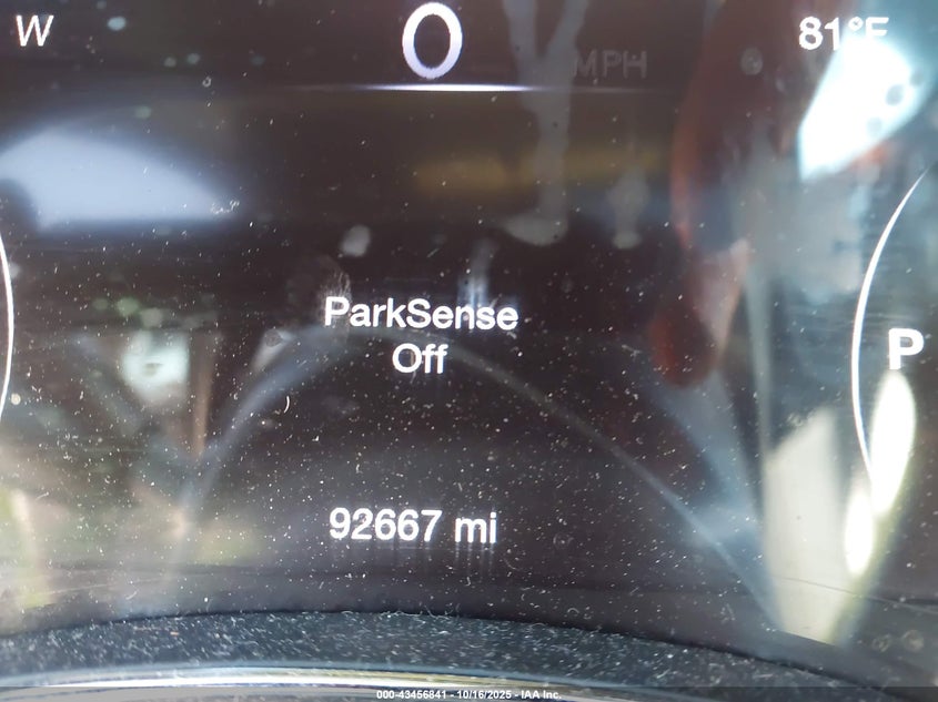 2016 JEEP GRAND CHEROKEE LIMITED 1C4RJFBG5GC496763