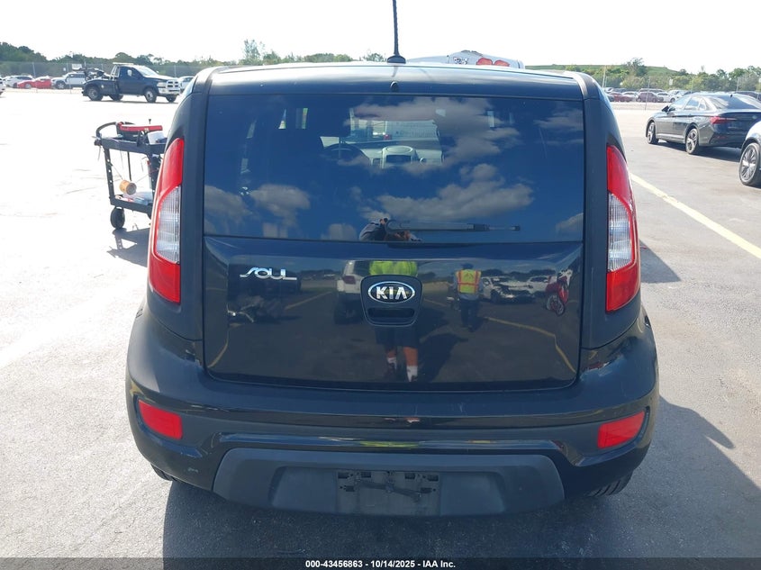 2013 KIA SOUL KNDJT2A58D7584727